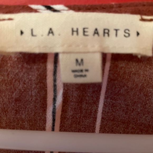 Cute Top - Picture 2 of 3